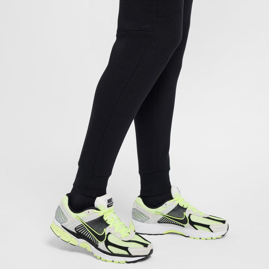 Pantalones Nike Tech