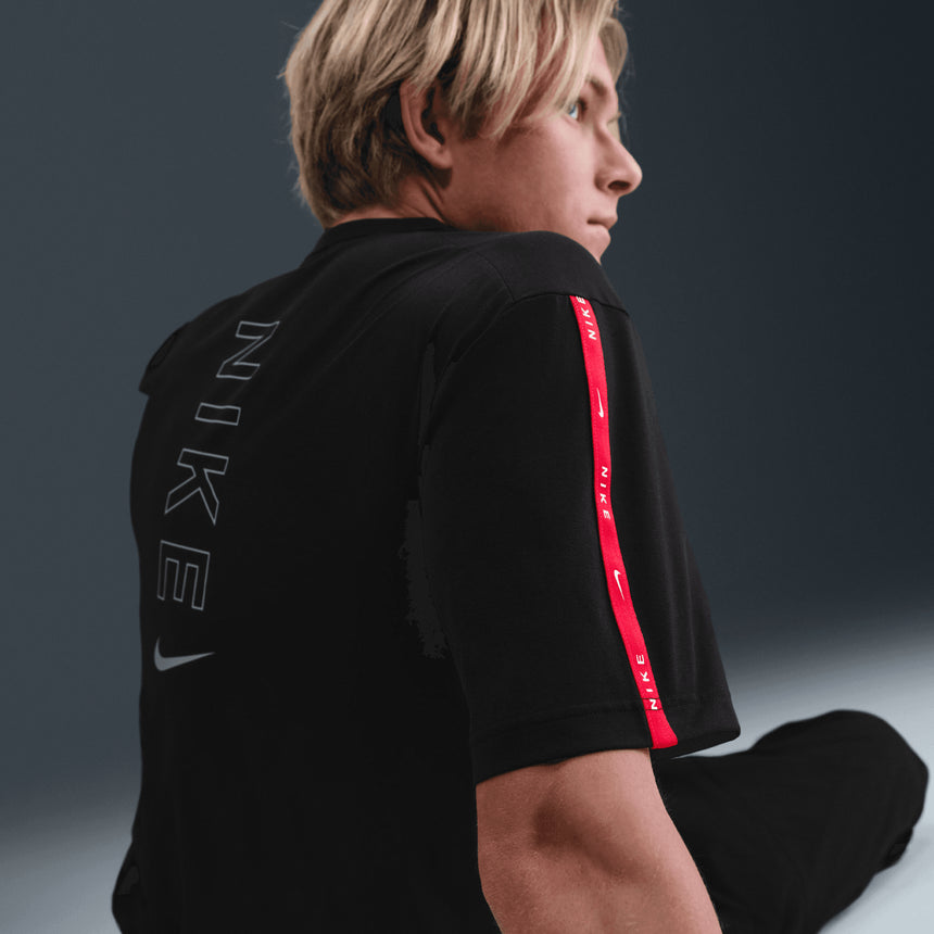 Nike Sportswear Camiseta DrI-Fit
