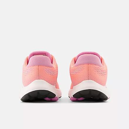 New Balance 520 v8