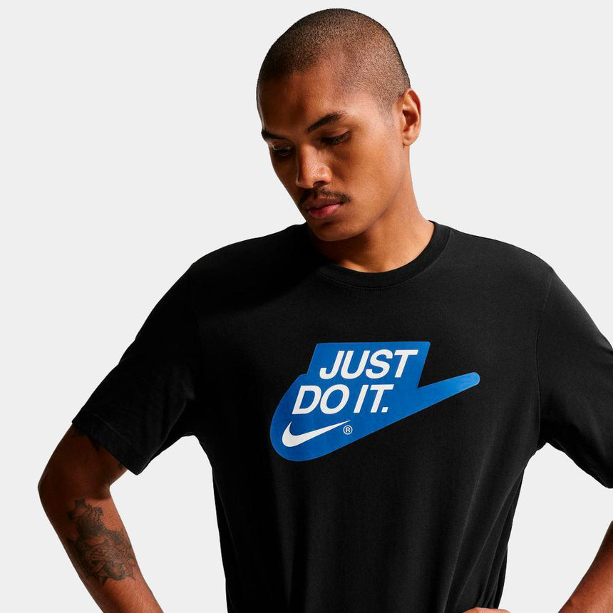Camiseta Nike Sportswear