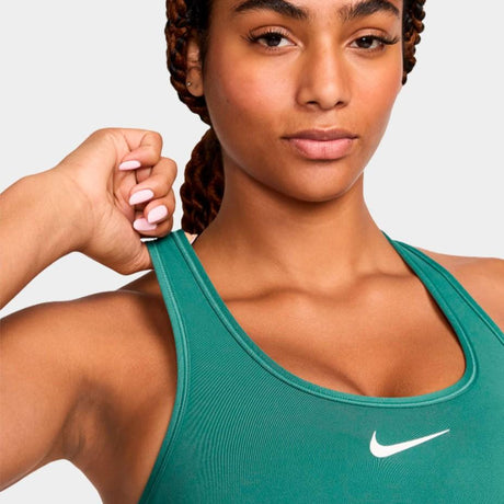 Nike Swoosh Medium Support