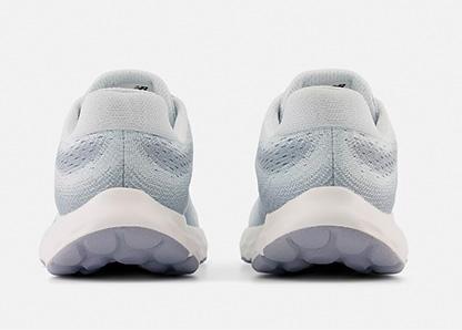 New Balance 520v8