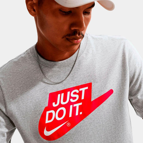 Camiseta Nike Sportswear - Hombre