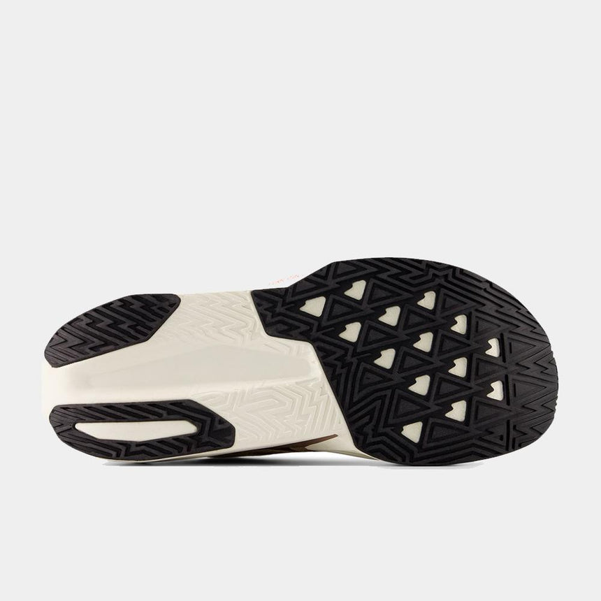 Zapatilla New Balance Fuelcell Rebel v5