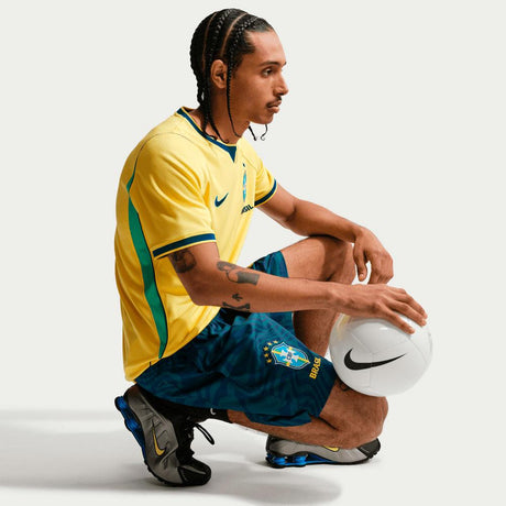 Camiseta De Fútbol Nike DrI-Fit Primera Equipación Stadium Selección De Brasil 2026 - Hombre