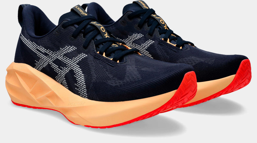 Zapatilla Asics Novablast 5
