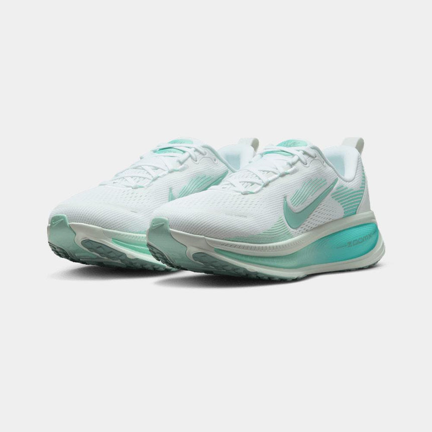 Zapatilla Nike Vomero 18 De Running Para Asfalto - Mujer