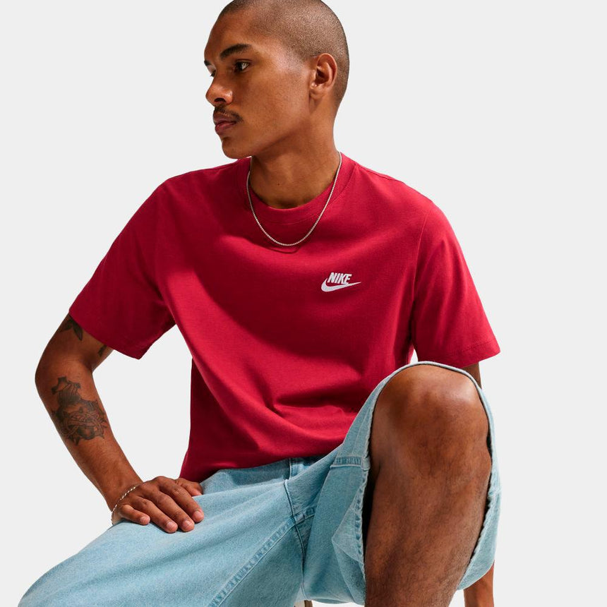 Camiseta Nike Sportswear Club - Hombre