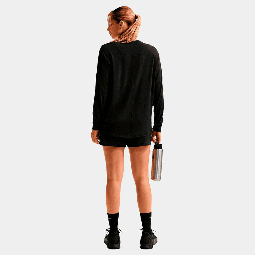 Pantalón Corto Nike One Con Malla Interior De Talle Medio Y 8 cm DrI-Fit - Mujer