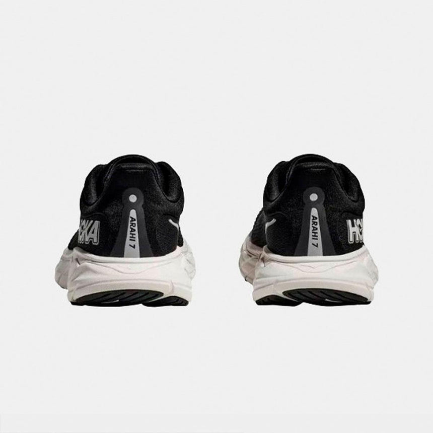 Hoka Arahi 7