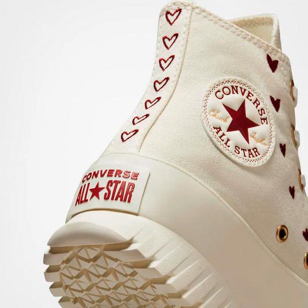 Converse Chuck Taylor All Star Lugged 2.0