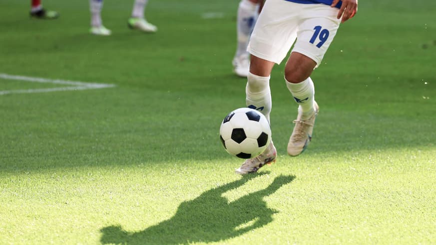 Ropa y calzado de futbol para hombre y niños de las mejores marcas, adidas, Nike, Puma.