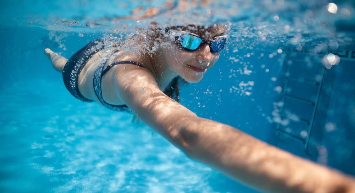 Ropa y calzado deportivo para hombre y mujer de las mejores marcas, adidas, Nike, Asics, Puma, Hoka, North Face, Salomon, Skeachers